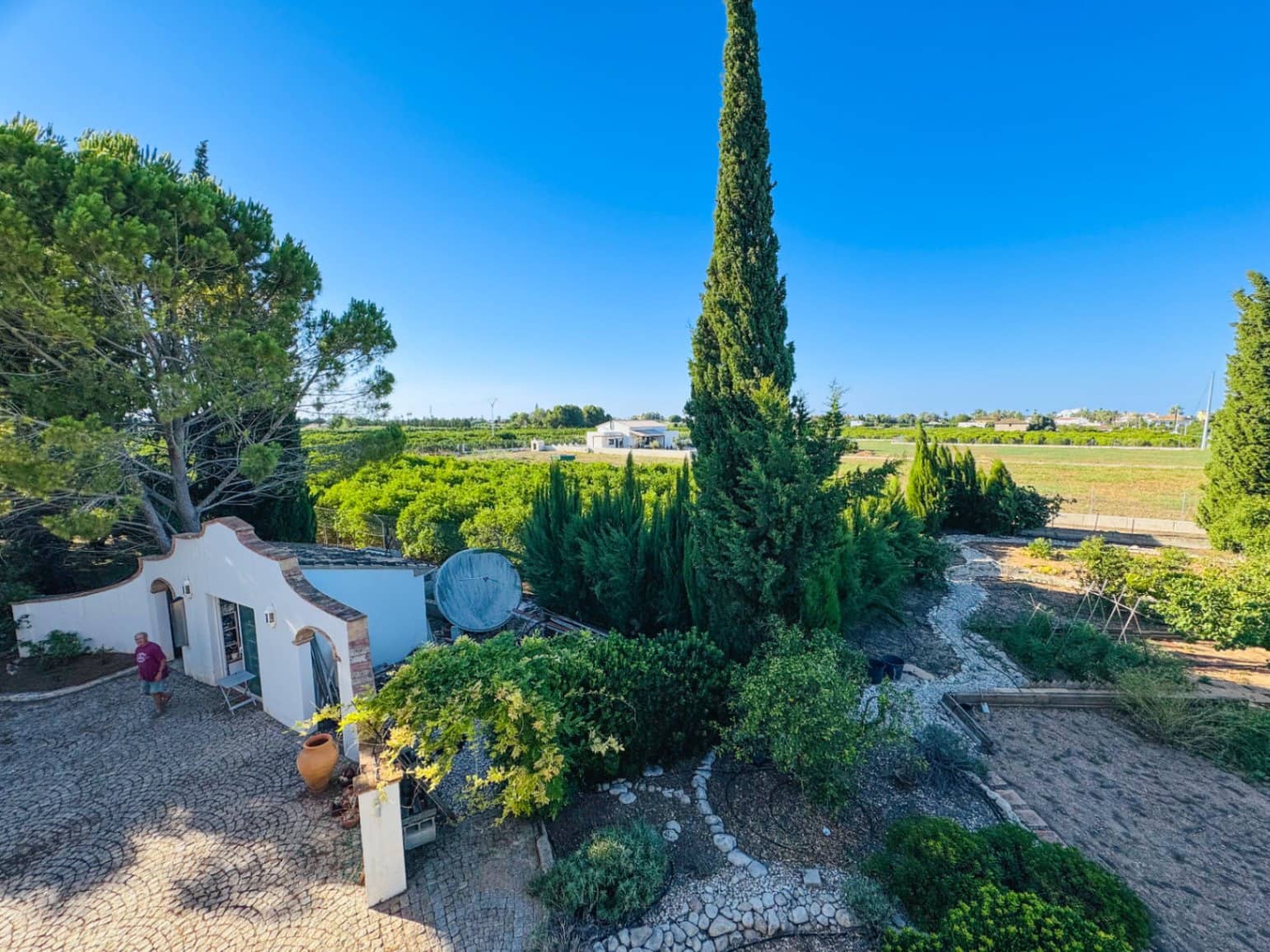 5 soveværelse Finca/Landehus til salg i Els Poblets med swimmingpool garage - € 845.000 (Ref: 9168435)