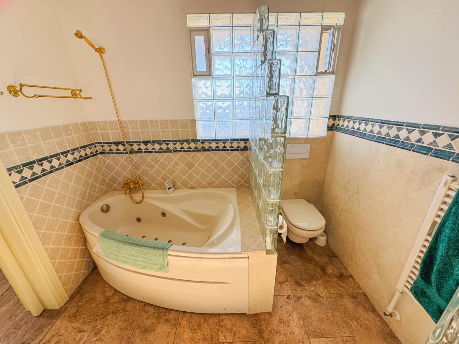 5 soveværelse Finca/Landehus til salg i Els Poblets med swimmingpool garage - € 845.000 (Ref: 9168435)