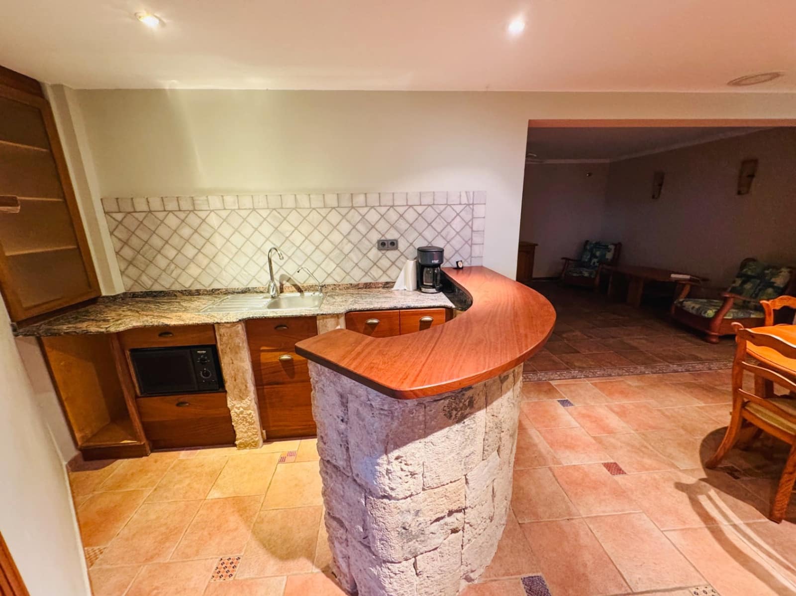 5 soveværelse Finca/Landehus til salg i Els Poblets med swimmingpool garage - € 845.000 (Ref: 9168435)