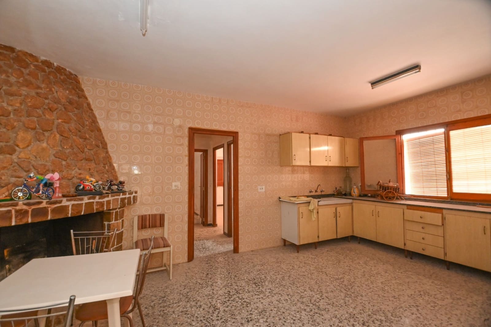 4 soveværelse Byhus til salg i Benissa med garage - € 320.000 (Ref: 9302799)