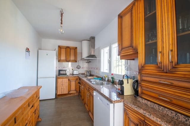 5 soverom Villa til salgs i Benissa med svømmebasseng garasje - € 950 000 (Ref: 9336995)