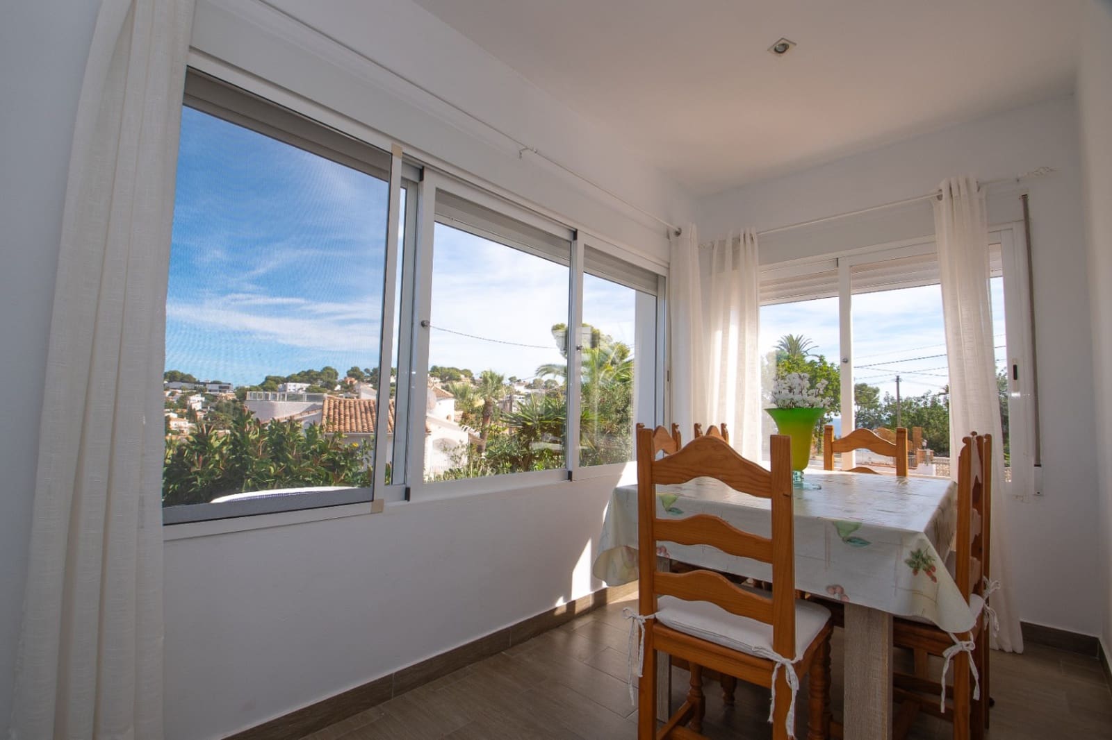 5 soverom Villa til salgs i Benissa med svømmebasseng garasje - € 950 000 (Ref: 9336995)