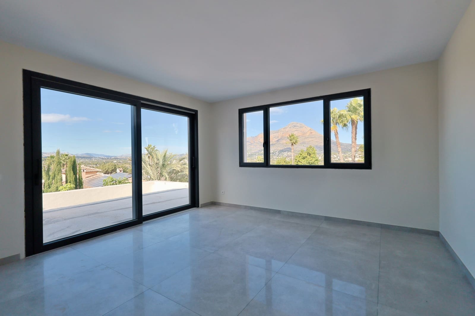 3 chambre Villa/Maison à vendre à Javea / Xabia avec piscine - 1 190 000 € (Ref: 9447357)