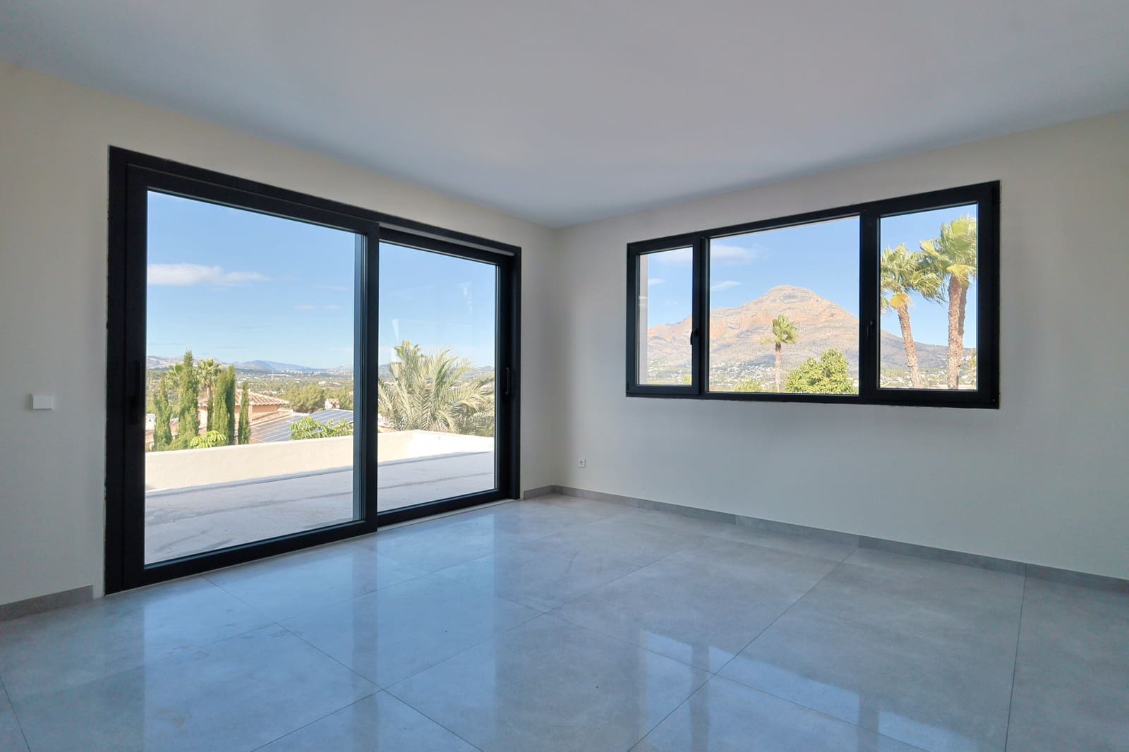 3 chambre Villa/Maison à vendre à Javea / Xabia avec piscine - 1 190 000 € (Ref: 9447357)