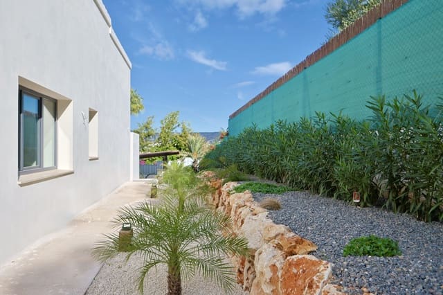 3 chambre Villa/Maison à vendre à Javea / Xàbia avec piscine - 1 190 000 € (Ref: 9447357)