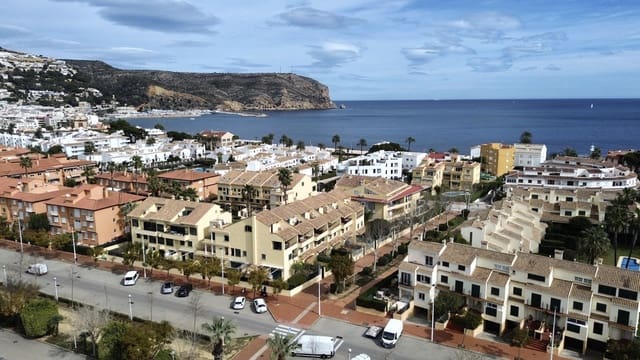 2 slaapkamer Penthouse te koop in Javea / Xàbia met zwembad - € 435.000 (Ref: 9447358)