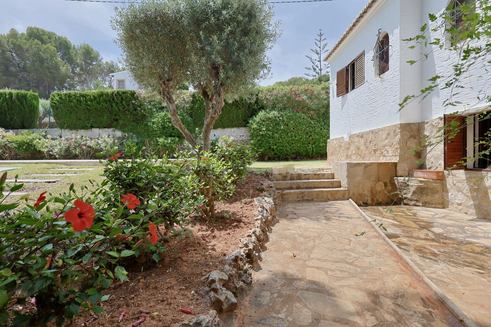 6 bedroom Villa for sale in Javea / Xabia with pool - € 850,000 (Ref: 9447361)