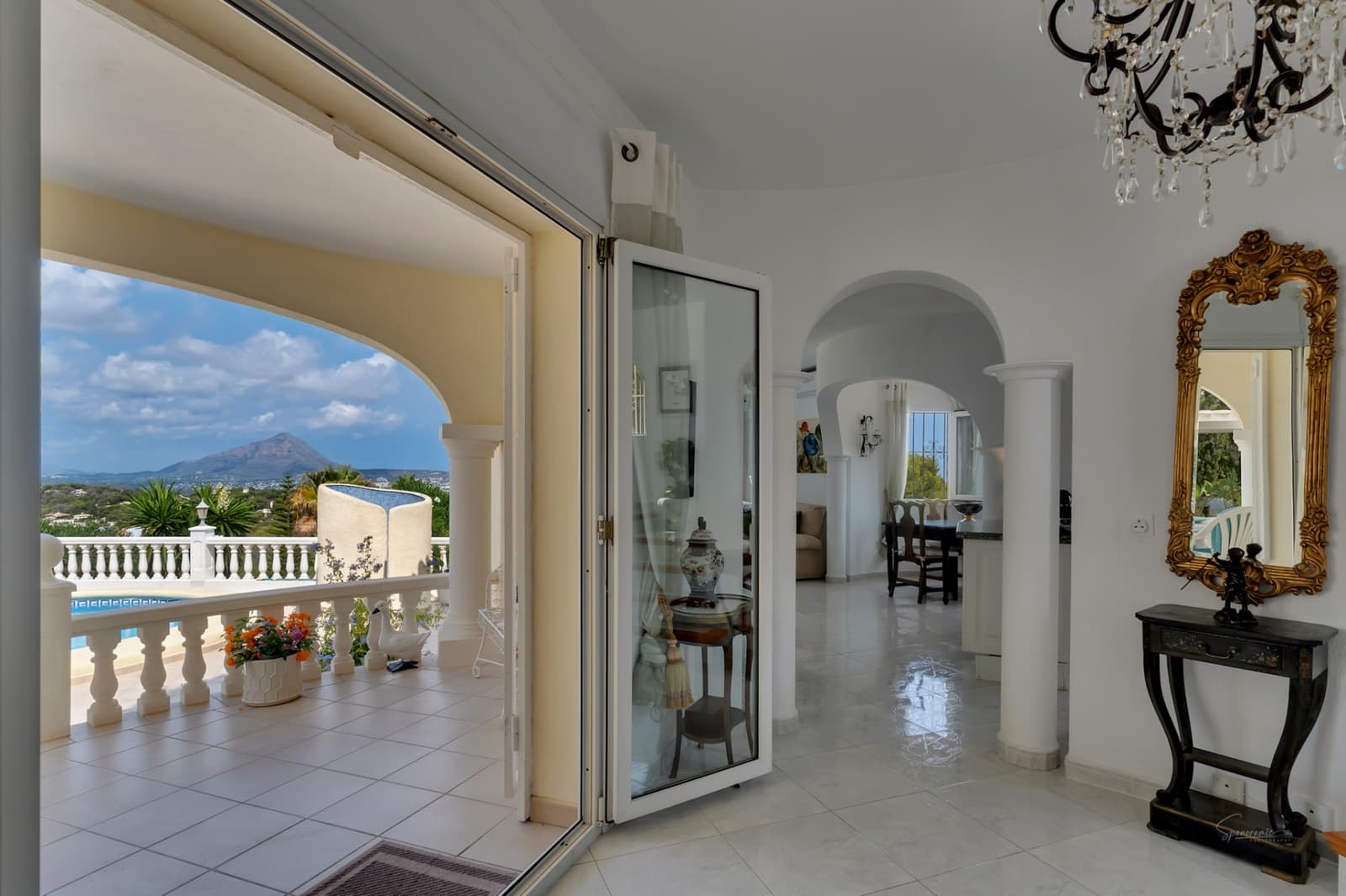 3 soveværelse Villa til salg i Javea / Xabia med swimmingpool - € 850.000 (Ref: 9447362)