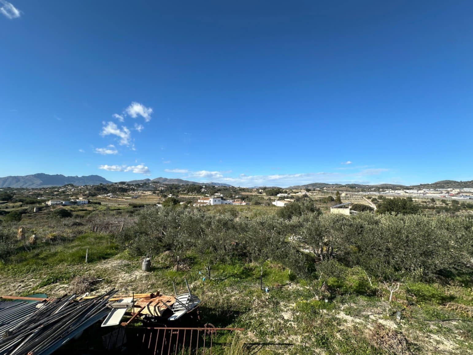 Grunde uden byggetilladelser til salg i Teulada - € 219.900 (Ref: 9447368)