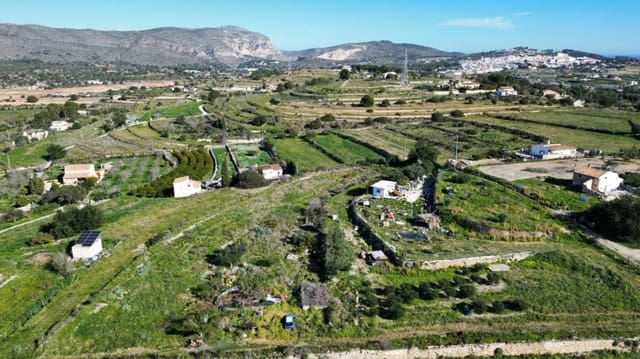 Mark till salu i Teulada Pueblo, Teulada-Moraira - 219 900 € (Ref: 9447368)