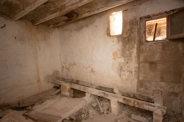 3 quarto Quinta/Casa Rural para venda em Teulada Pueblo, Teulada-Moraira - 260 000 € (Ref: 9534912)