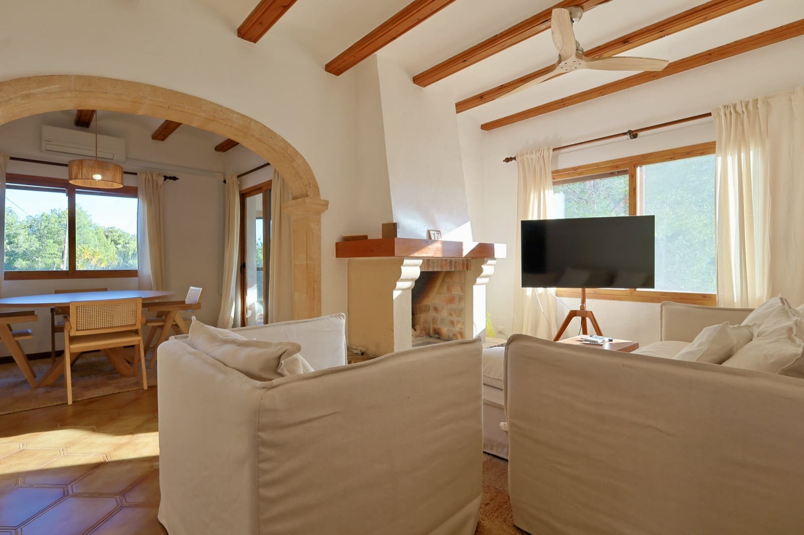 2 soveværelse Villa til salg i Javea / Xabia med swimmingpool - € 648.000 (Ref: 9552436)