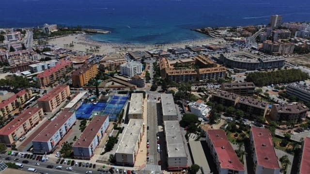 2 slaapkamer Flat te koop in Arenal, Javea / Xàbia met zwembad - € 325.000 (Ref: 9552442)