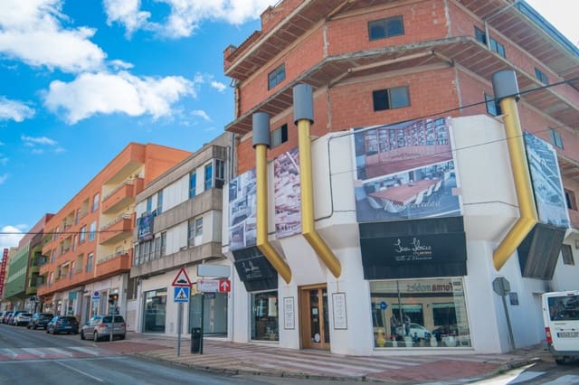 Erhverv til salg i Teulada Pueblo, Teulada-Moraira - € 1.200.000 (Ref: 9566389)