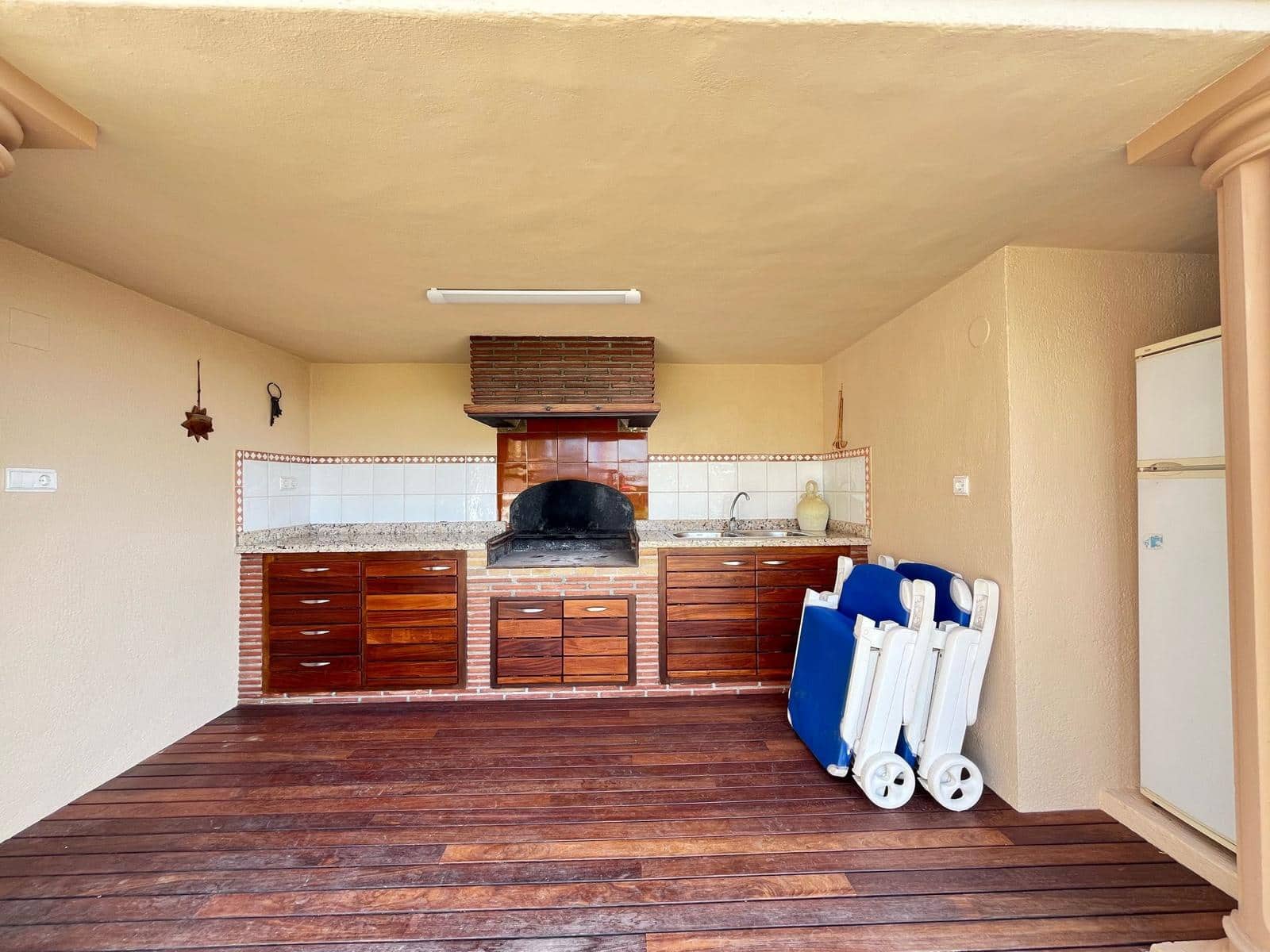 3 sypialnia Willa na sprzedaż w Beniarbeig z basenem garażem - 799 000 € (Ref: 9569590)