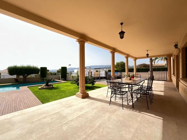 3 sypialnia Willa na sprzedaż w Beniarbeig z basenem garażem - 799 000 € (Ref: 9569590)