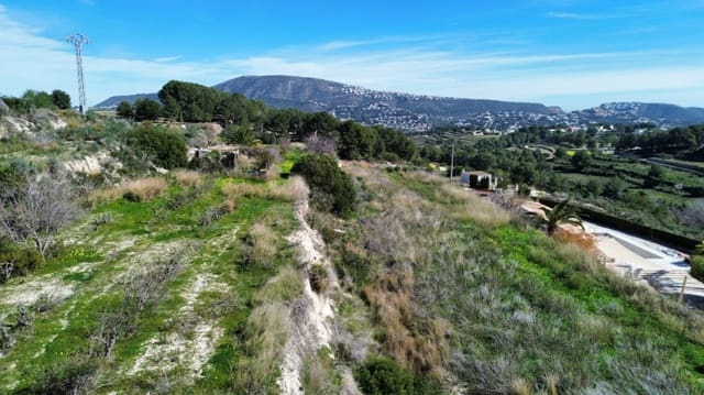 Bouwgrond te koop in Teulada Pueblo, Teulada-Moraira - € 370.000 (Ref: 9618786)