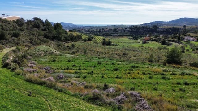 Building Plot for sale in Teulada Pueblo, Teulada-Moraira - € 275,000 (Ref: 9618787)