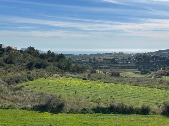 Terrain à Bâtir à vendre à Teulada Pueblo, Teulada-Moraira - 425 000 € (Ref: 9649944)