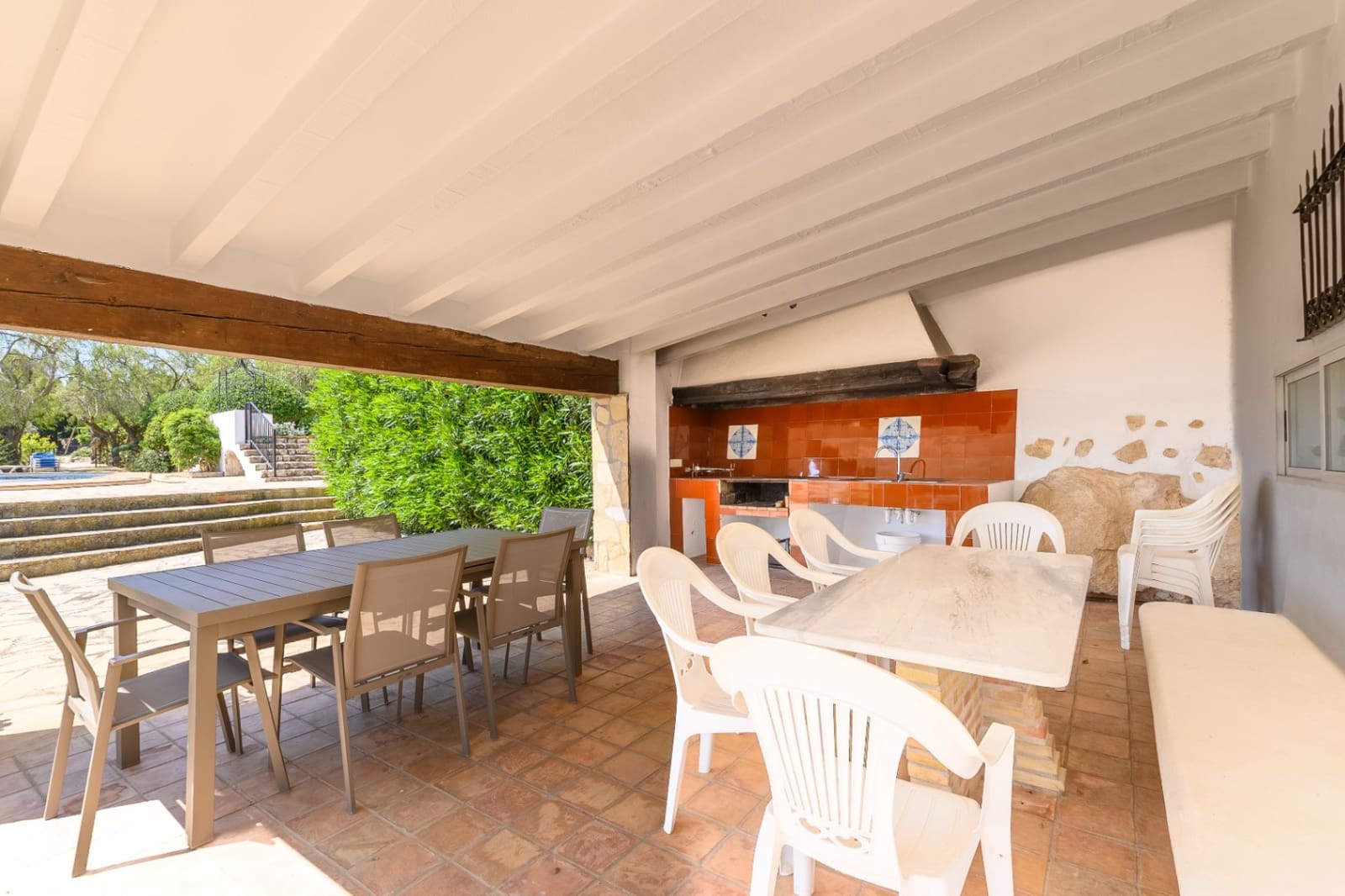 5 bedroom Villa for sale in Benissa with pool garage - € 1,725,000 (Ref: 9810451)