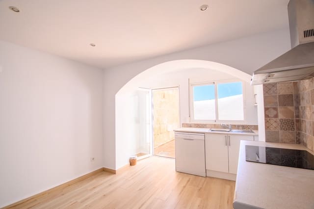 3 slaapkamer Huis te koop in Benitachell / Benitatxell - € 365.000 (Ref: 9874145)