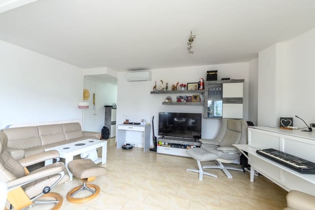 1 sovrum Lägenhet till salu i Teulada Pueblo, Teulada-Moraira med garage - 160 000 € (Ref: 9893022)