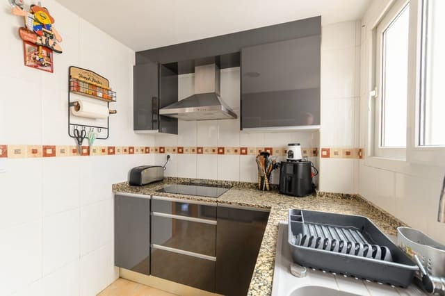 3 soveværelse Lejlighed til salg i Teulada Pueblo, Teulada-Moraira med garage - € 247.000 (Ref: 9893023)