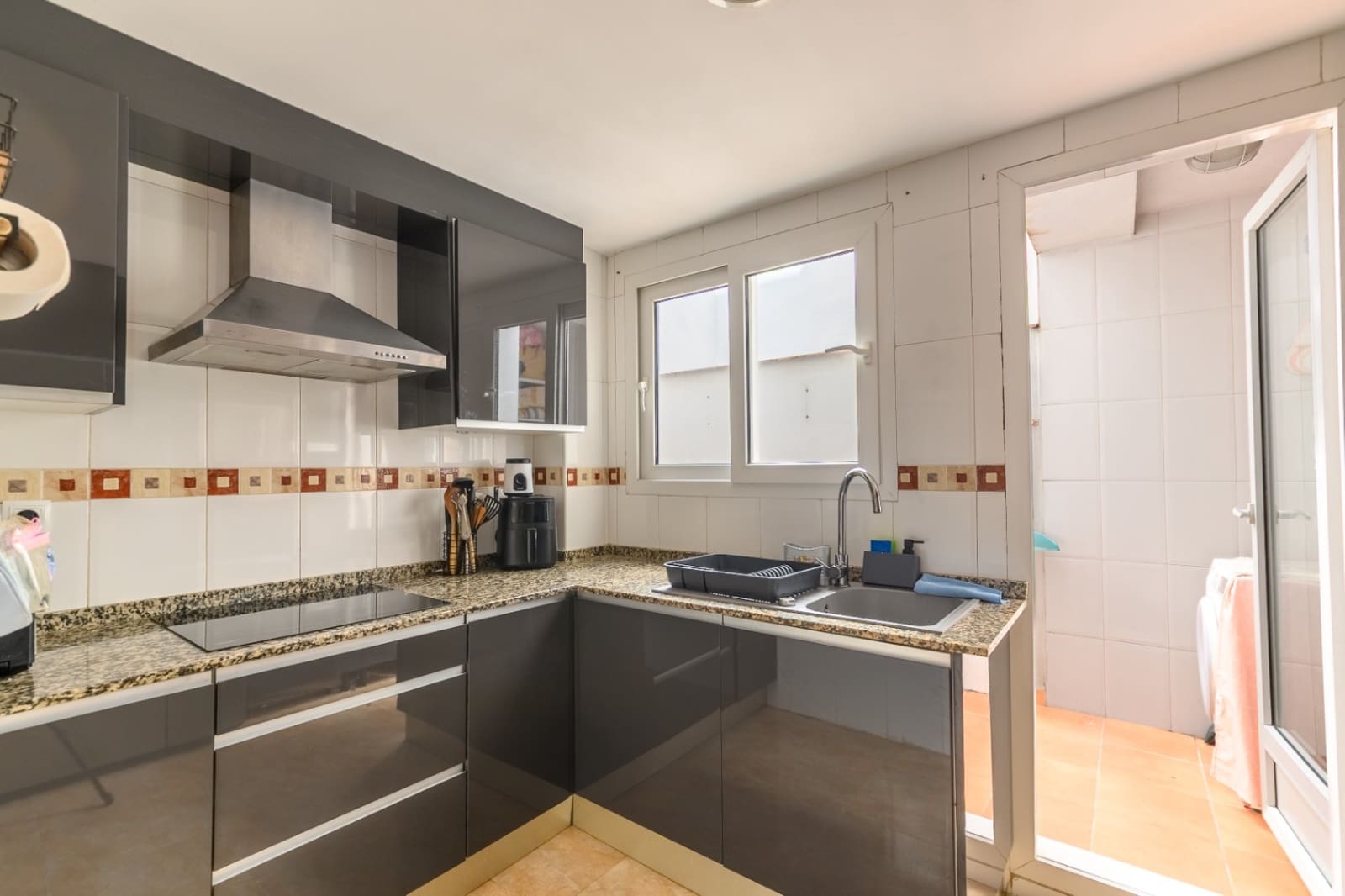 3 chambre Appartement à vendre à Teulada avec garage - 247 000 € (Ref: 9893023)