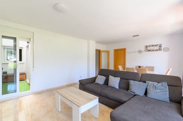3 soveværelse Lejlighed til salg i Teulada Pueblo, Teulada-Moraira med garage - € 247.000 (Ref: 9893023)