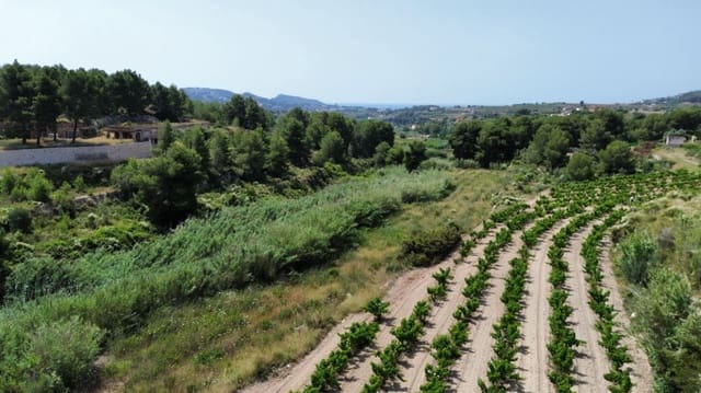 Działka budowlana na sprzedaż w Teulada Pueblo, Teulada-Moraira - 189 900 € (Ref: 9989936)