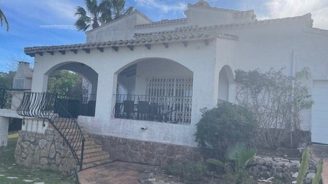 3 sovrum Villa till salu i Javea / Xabia med garage - 650 000 € (Ref: 9834833)