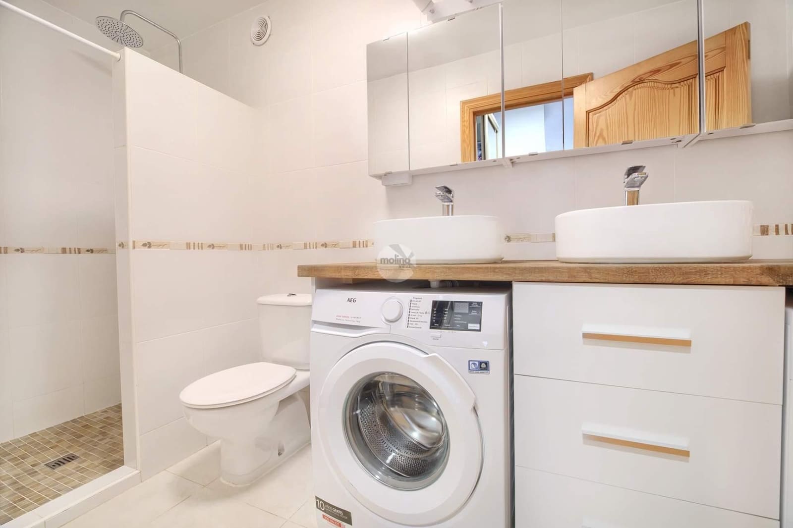 Chalet de 4 habitaciones en Javea / Xàbia en venta con piscina garaje - 870.000 € (Ref: 9834835)