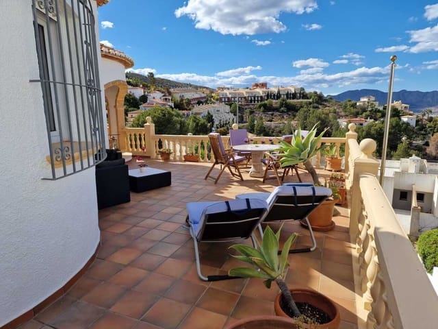 5 soverom Villa til salgs i Pedreguer med svømmebasseng - € 485 000 (Ref: 9836724)
