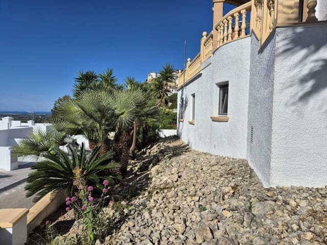 5 soverom Villa til salgs i Pedreguer med svømmebasseng - € 485 000 (Ref: 9836724)