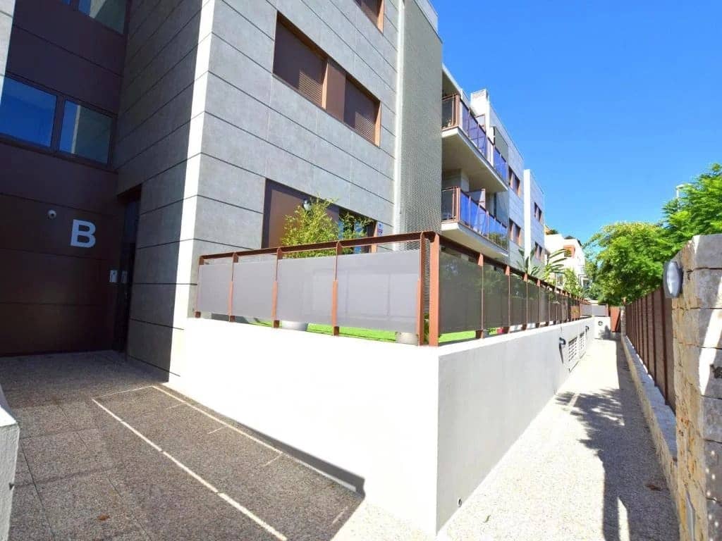 2 bedroom Apartment for sale in Javea / Xabia with pool - € 690,000 (Ref: 9849185)
