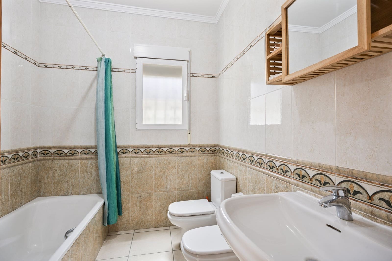 4 bedroom Villa for sale in Javea / Xabia - € 750,000 (Ref: 9888446)