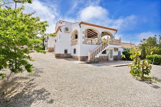 4 bedroom Villa for sale in Javea / Xàbia - € 750,000 (Ref: 9888446)