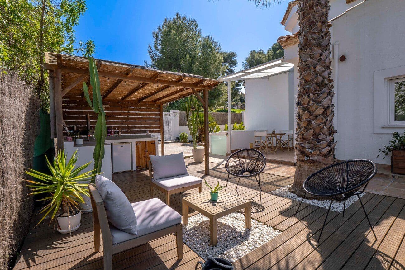 5 bedroom Villa for sale in Javea / Xabia with pool garage - € 995,000 (Ref: 9888448)