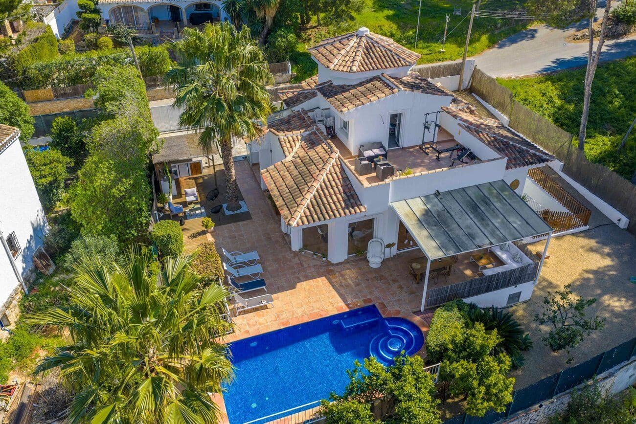 5 bedroom Villa for sale in Javea / Xabia with pool garage - € 995,000 (Ref: 9888448)