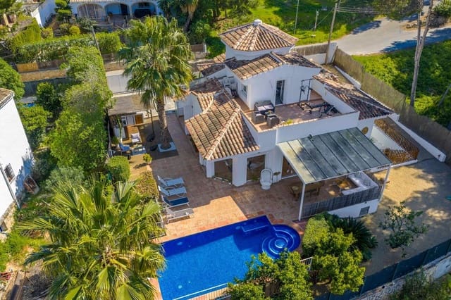 5 bedroom Villa for sale in Javea / Xàbia with pool garage - € 995,000 (Ref: 9888448)