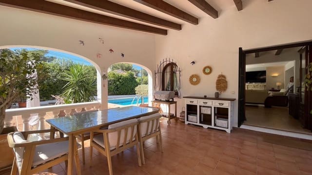 5 bedroom Villa for sale in Javea / Xàbia with pool garage - € 850,000 (Ref: 9888449)