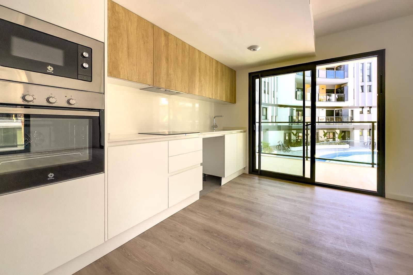 Appartement de 3 chambres à louer à Javea / Xabia avec piscine garage - 2 000 € (Ref: 9888451)