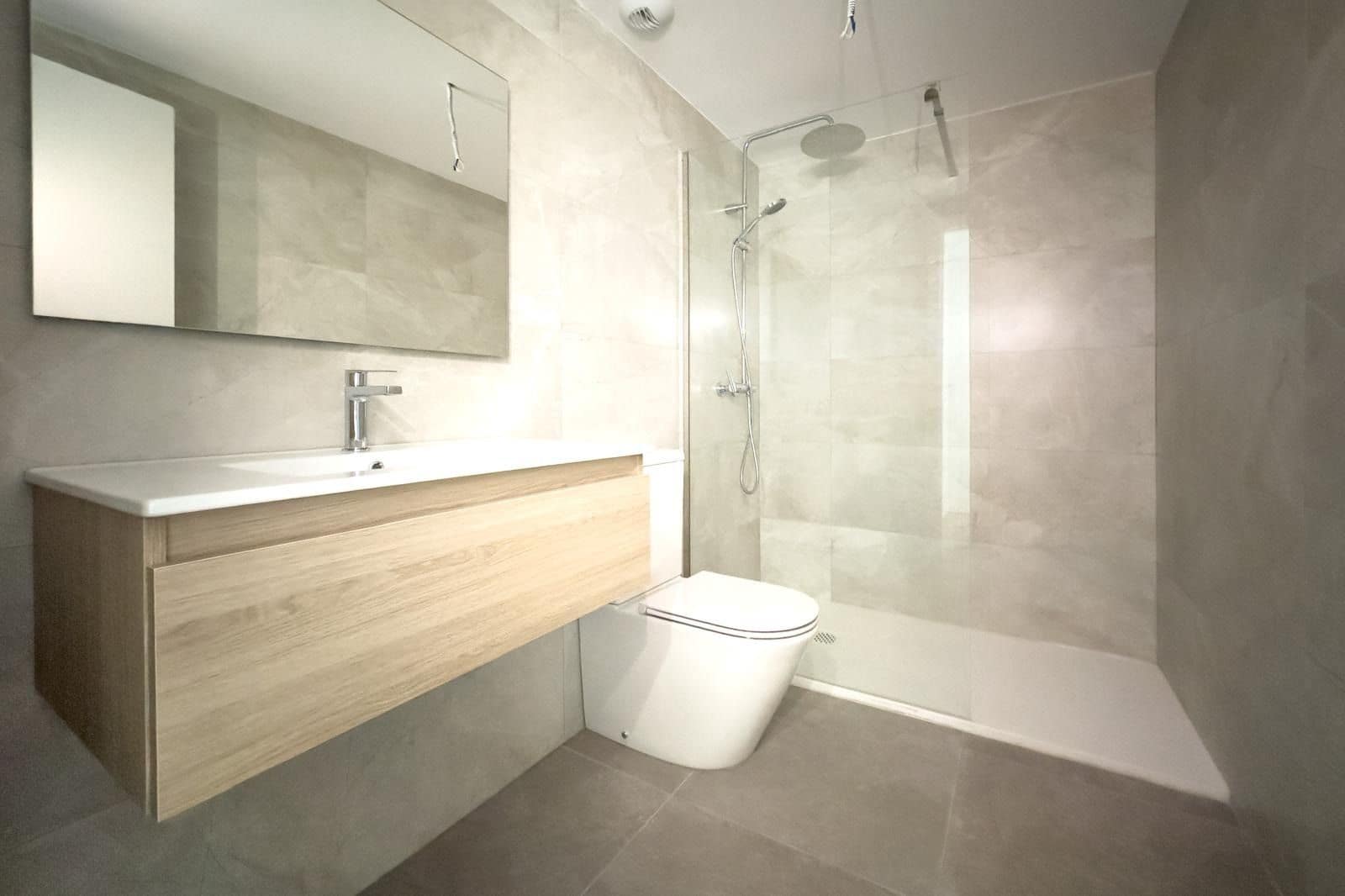 Appartement de 3 chambres à louer à Javea / Xabia avec piscine garage - 2 000 € (Ref: 9888451)