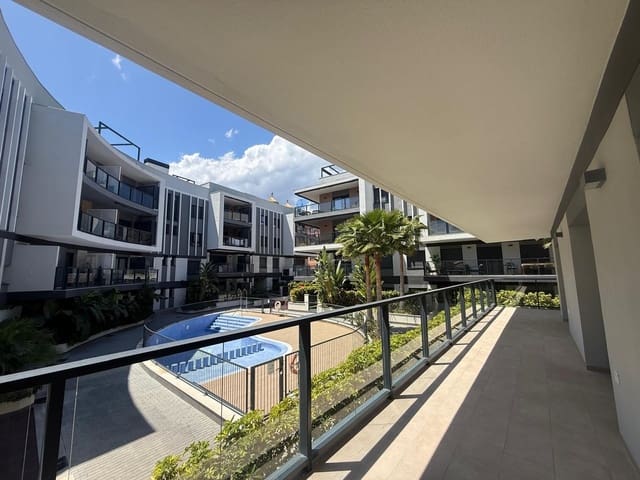 Appartement de 3 chambres à louer à Javea / Xàbia avec piscine garage - 2 000 € (Ref: 9888451)