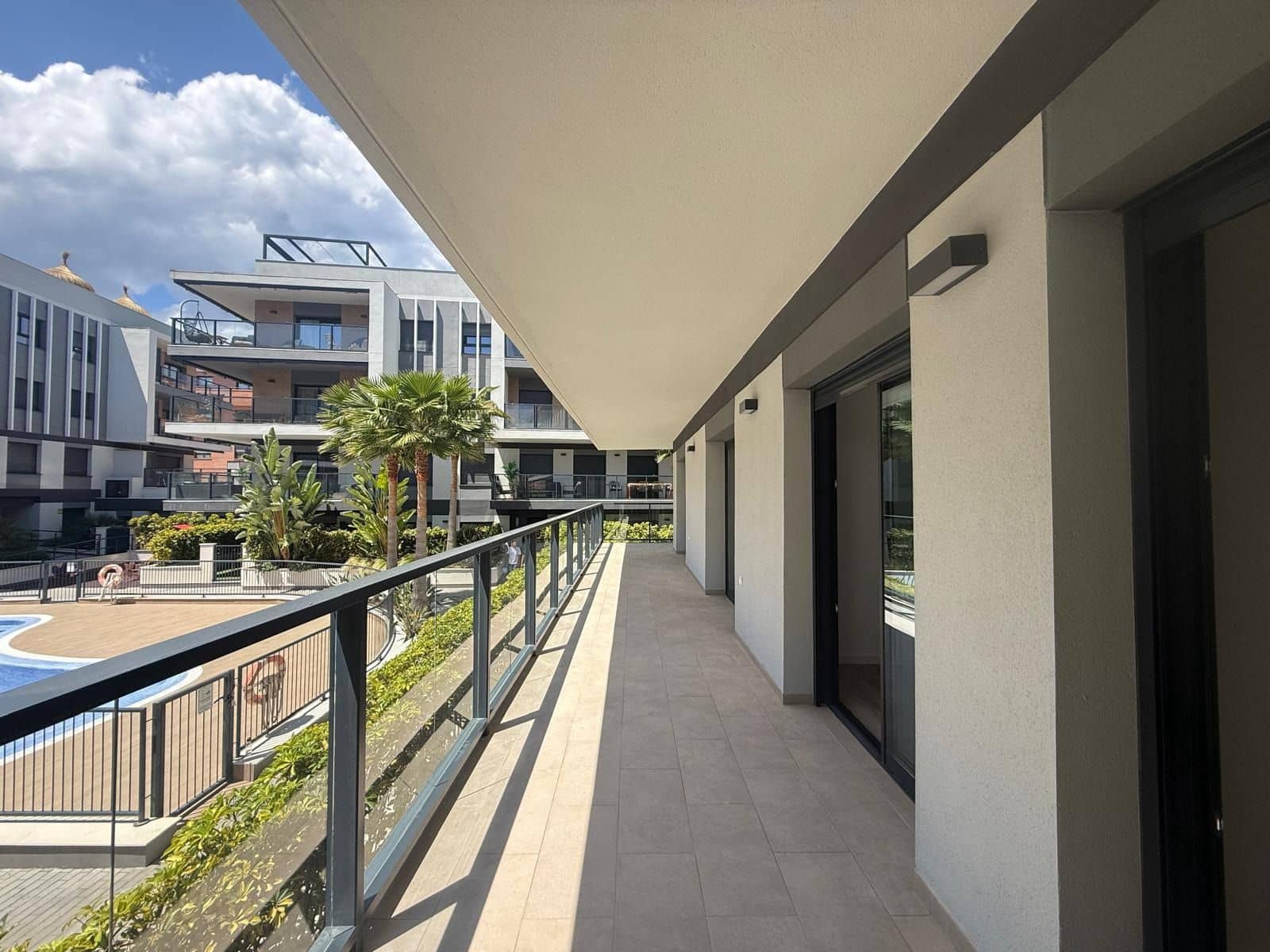 Appartement de 3 chambres à louer à Javea / Xabia avec piscine garage - 2 000 € (Ref: 9888451)