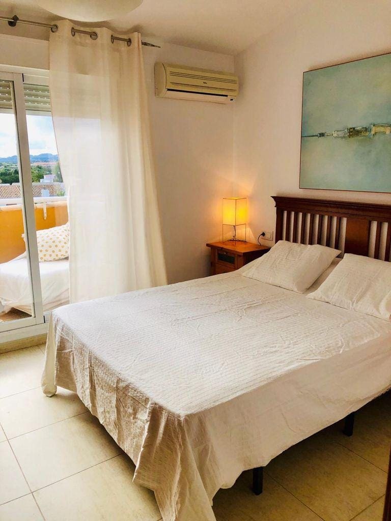 Appartement de 3 chambres à louer à Javea / Xabia avec piscine garage - 1 500 € (Ref: 9888452)