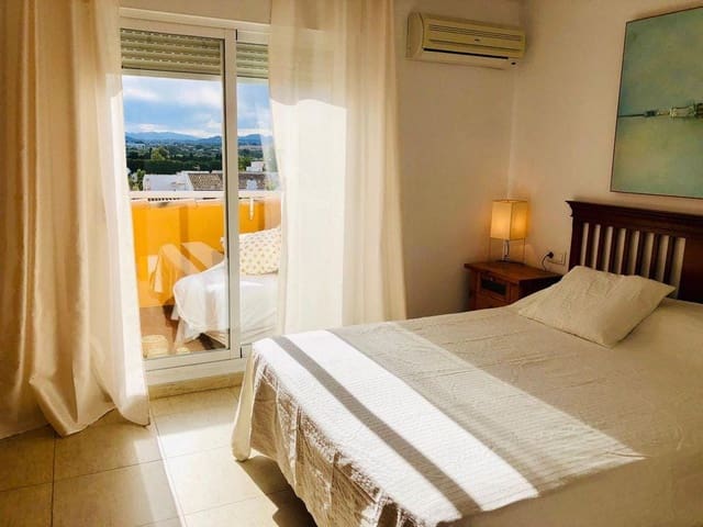 Appartement de 3 chambres à louer à Javea / Xàbia avec piscine garage - 1 500 € (Ref: 9888452)