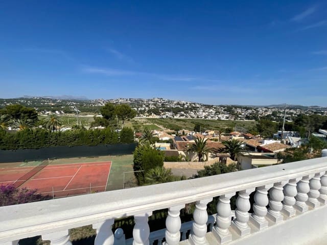 5 camera da letto Villa in vendita in Moraira, Teulada-Moraira con garage - 1.600.000 € (Rif: 9891422)