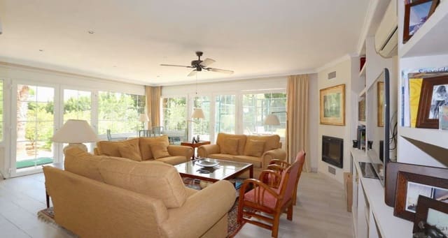 5 makuuhuone Huvila myytävänä paikassa Dénia - 705 550 € (Ref: 9896434)