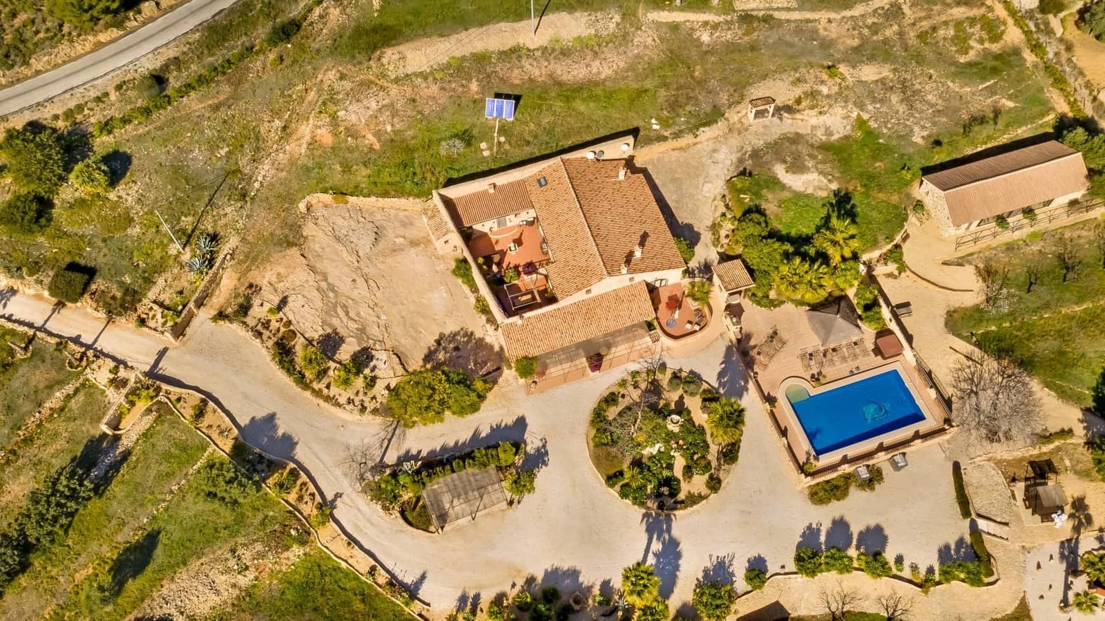 8 bedroom Finca/Country House for sale in Benissa - € 1,395,000 (Ref: 9916335)